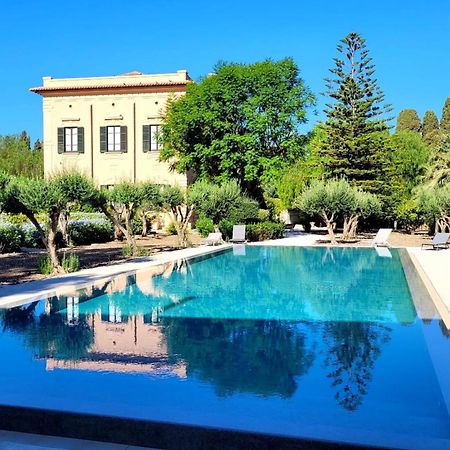 Villa Angelina - Charming Rooms & Apartments Trapani Kültér fotó