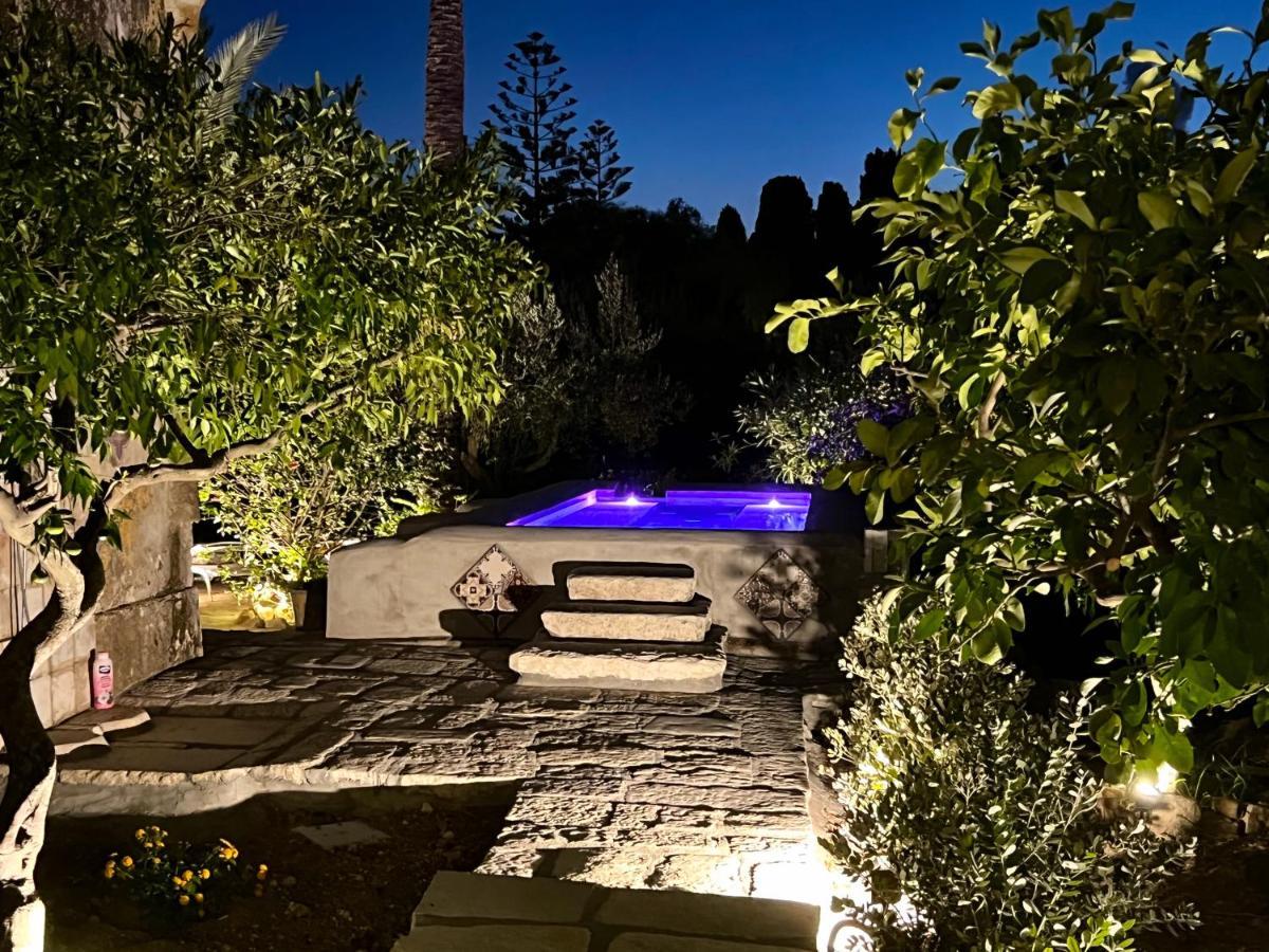 Villa Angelina - Charming Rooms & Apartments Trapani Kültér fotó