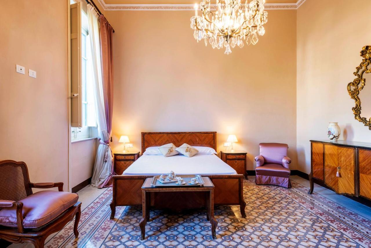 Villa Angelina - Charming Rooms & Apartments Trapani Kültér fotó