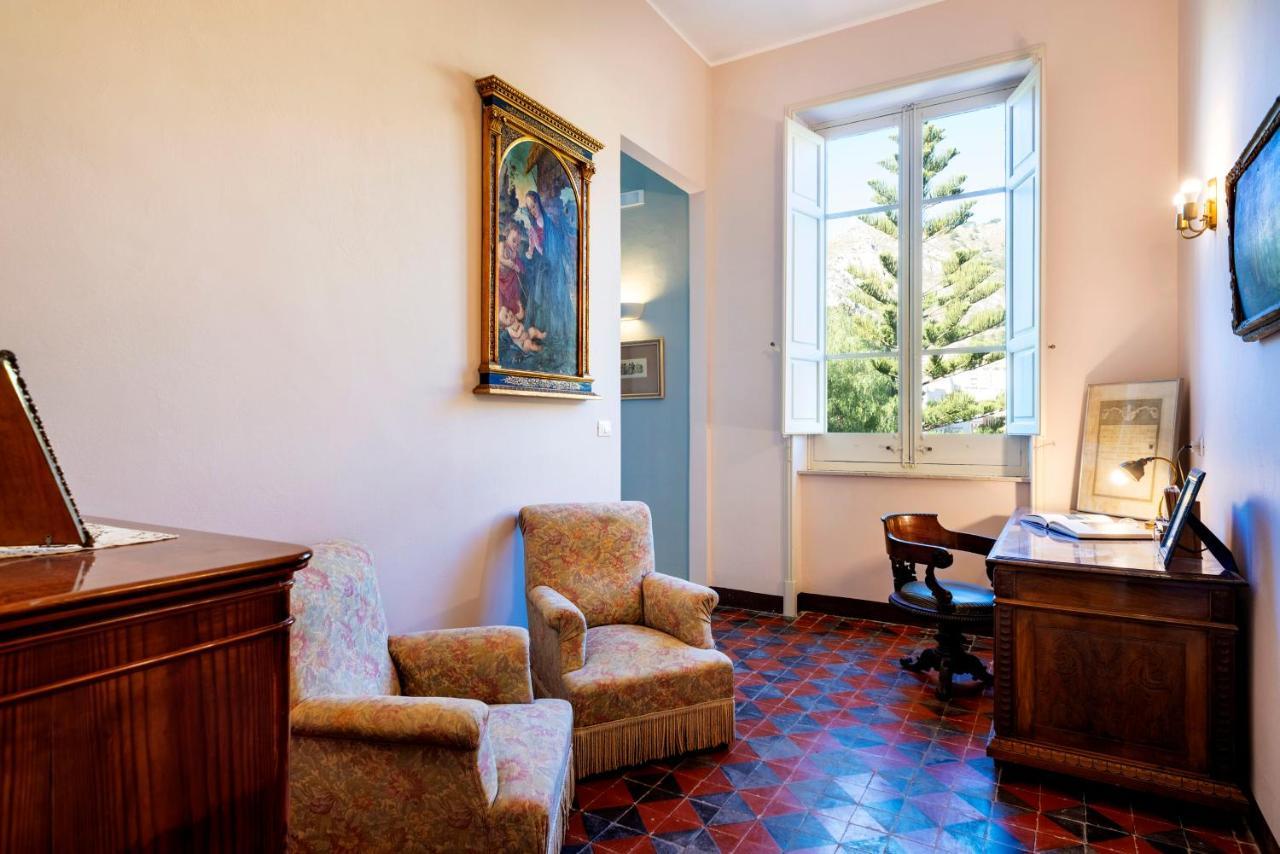 Villa Angelina - Charming Rooms & Apartments Trapani Kültér fotó