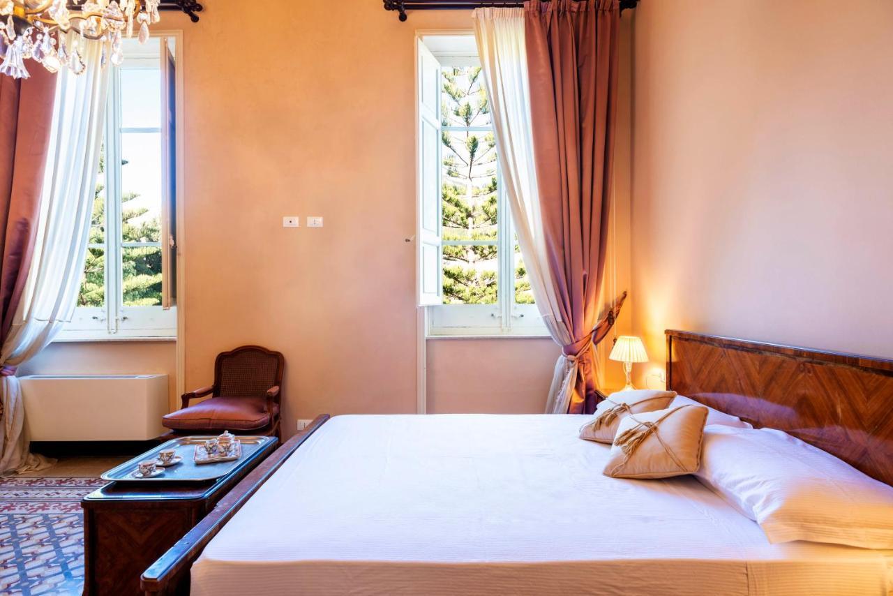Villa Angelina - Charming Rooms & Apartments Trapani Kültér fotó